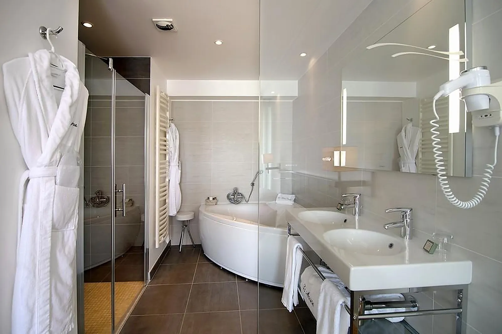 Lieux événementiels, HÔTEL LA MARINE