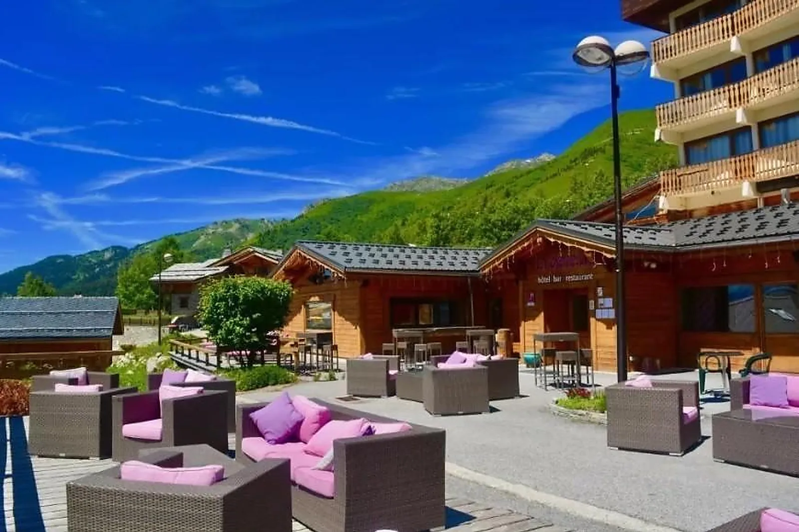 Lieux événementiels, HÔTEL LA PERELLE