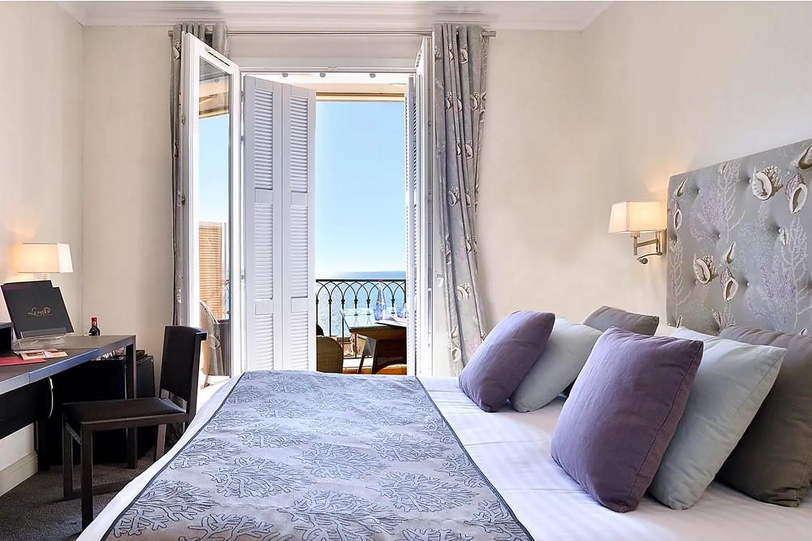 Lieux événementiels, HÔTEL LA PEROUSE