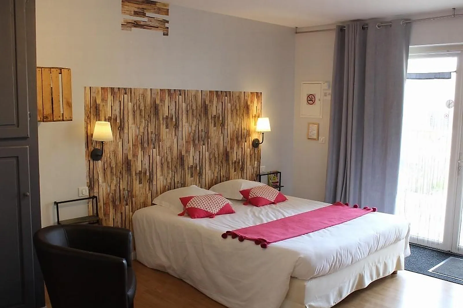 Lieux événementiels, HÔTEL LA PEYRADE