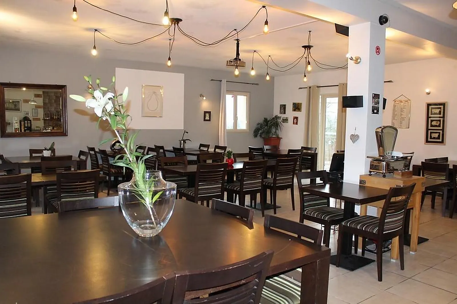 Lieux événementiels, HÔTEL LA PEYRADE