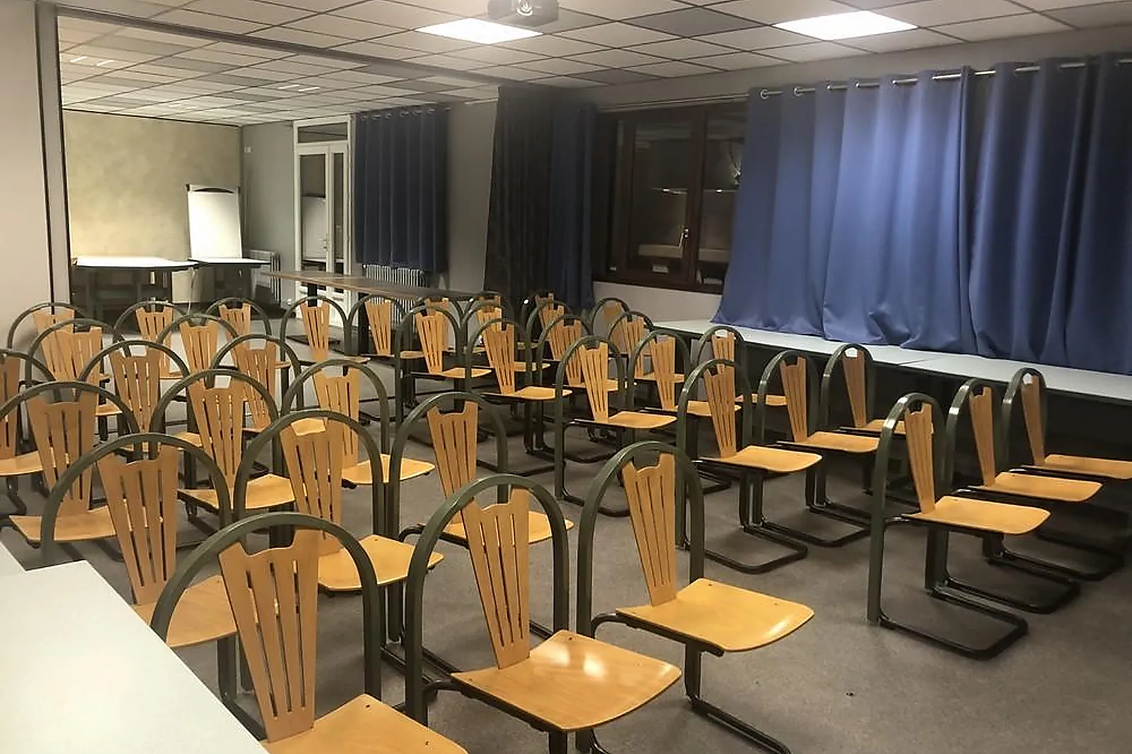 Lieux événementiels, HÔTEL LACOUR