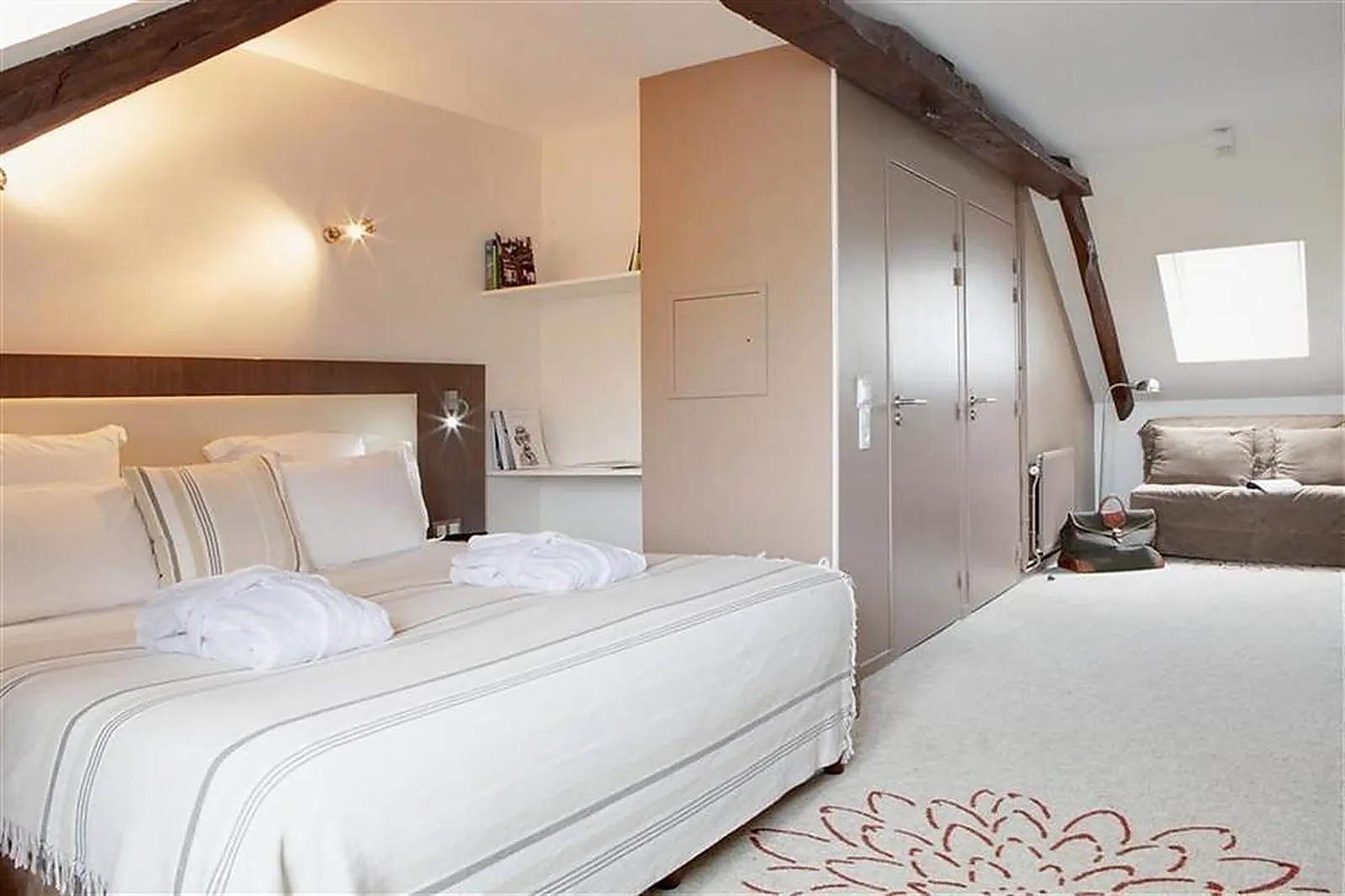 Lieux événementiels, HOTEL LE BENHUYC