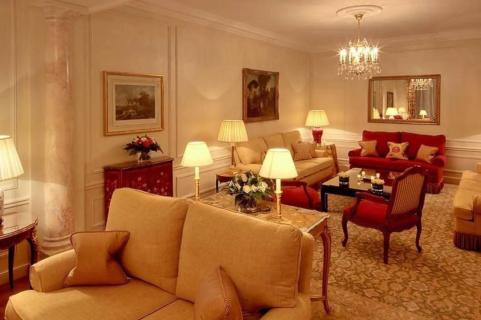 Lieux événementiels, HOTEL LE BRISTOL