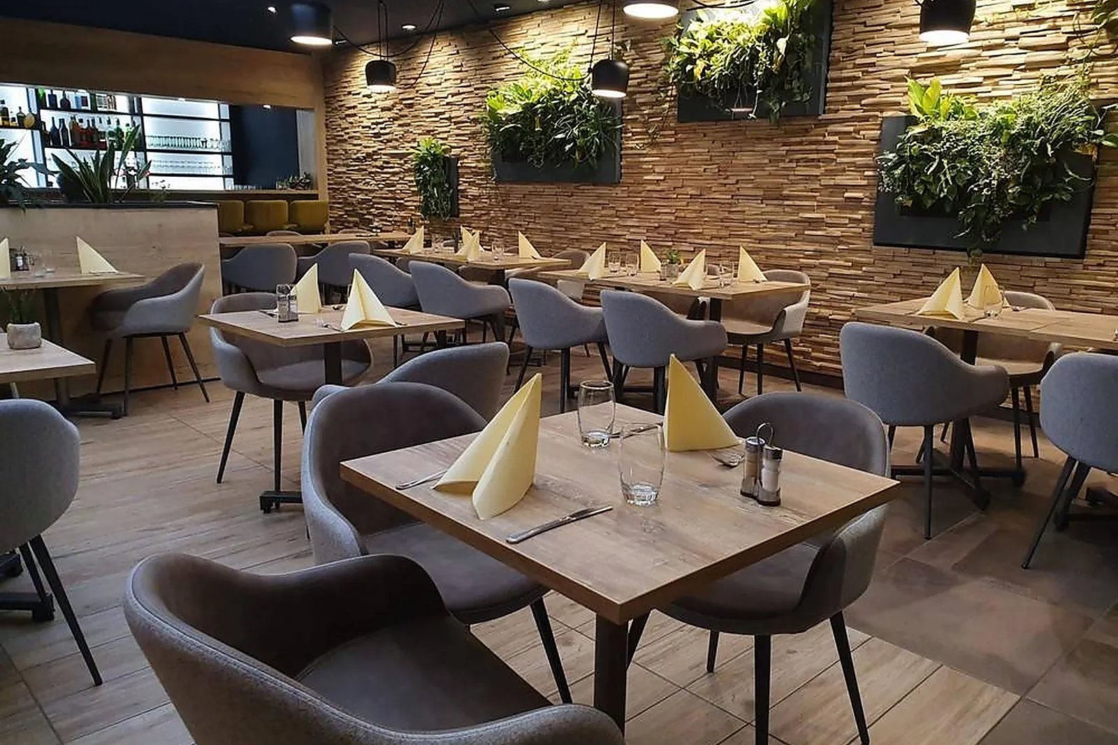 Lieux événementiels, HÔTEL LE CABALLIN