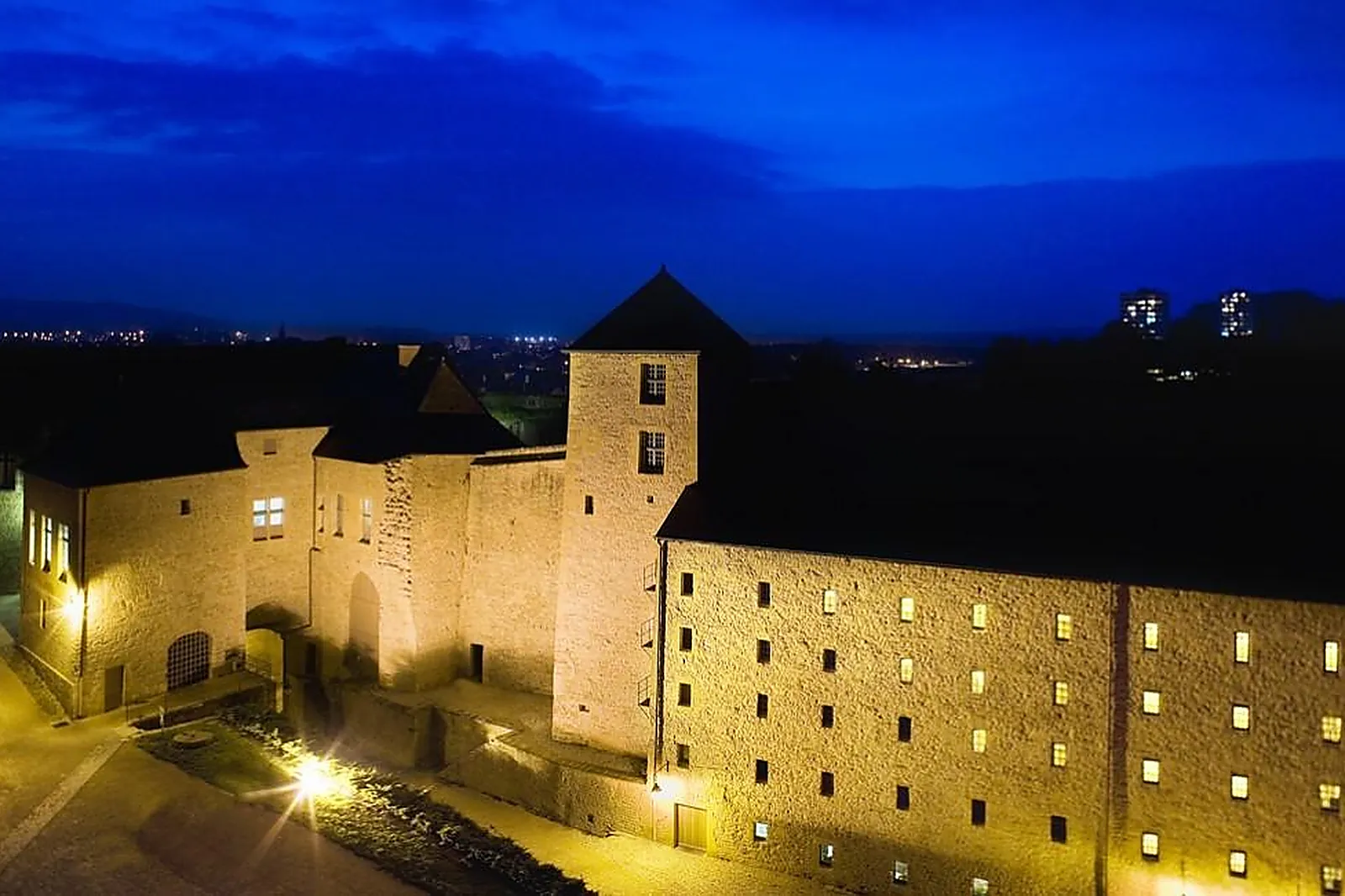 Lieux événementiels, HÔTEL LE CHÂTEAU FORT DE SEDAN