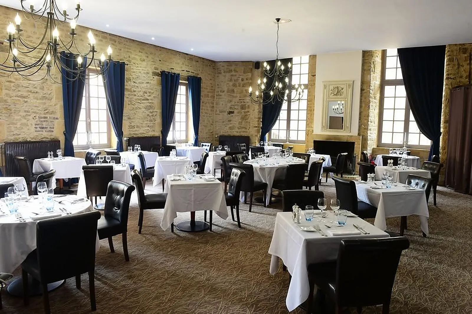 Lieux événementiels, HÔTEL LE CHÂTEAU FORT DE SEDAN