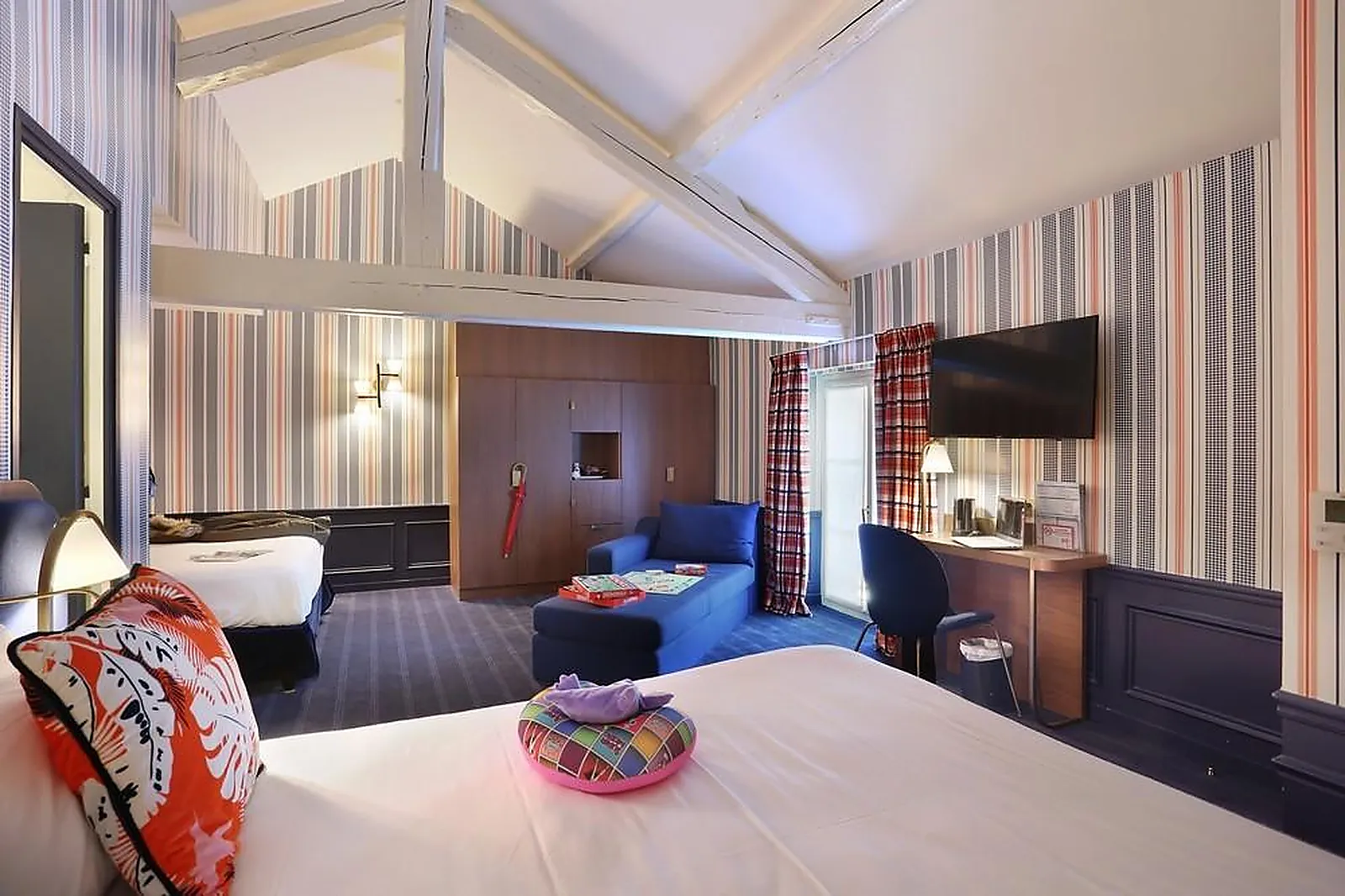 Lieux événementiels, HÔTEL LE CHEVAL BLANC PARIS MARNE LA VALLÉE