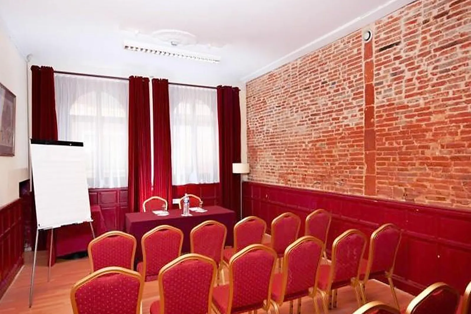 Lieux événementiels, HÔTEL LE CLOCHER DE RODEZ