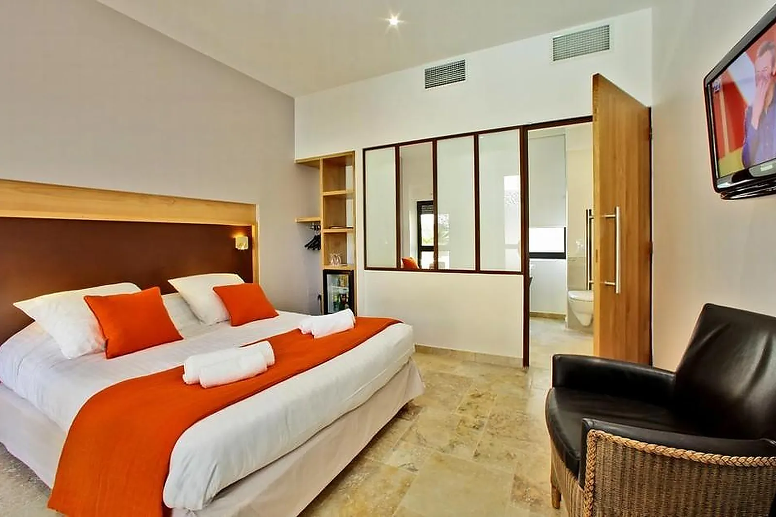 Lieux événementiels, HOTEL LE COMPOSTELLE