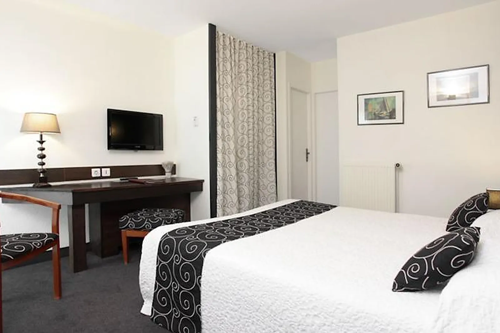 Lieux événementiels, HOTEL LE COMPOSTELLE