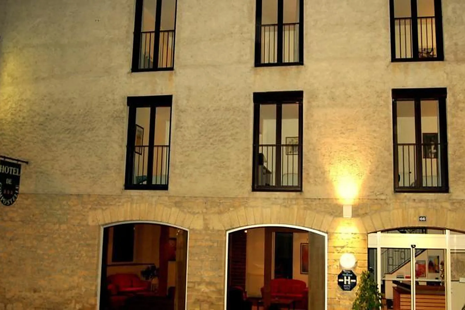 Lieux événementiels, HOTEL LE COMPOSTELLE