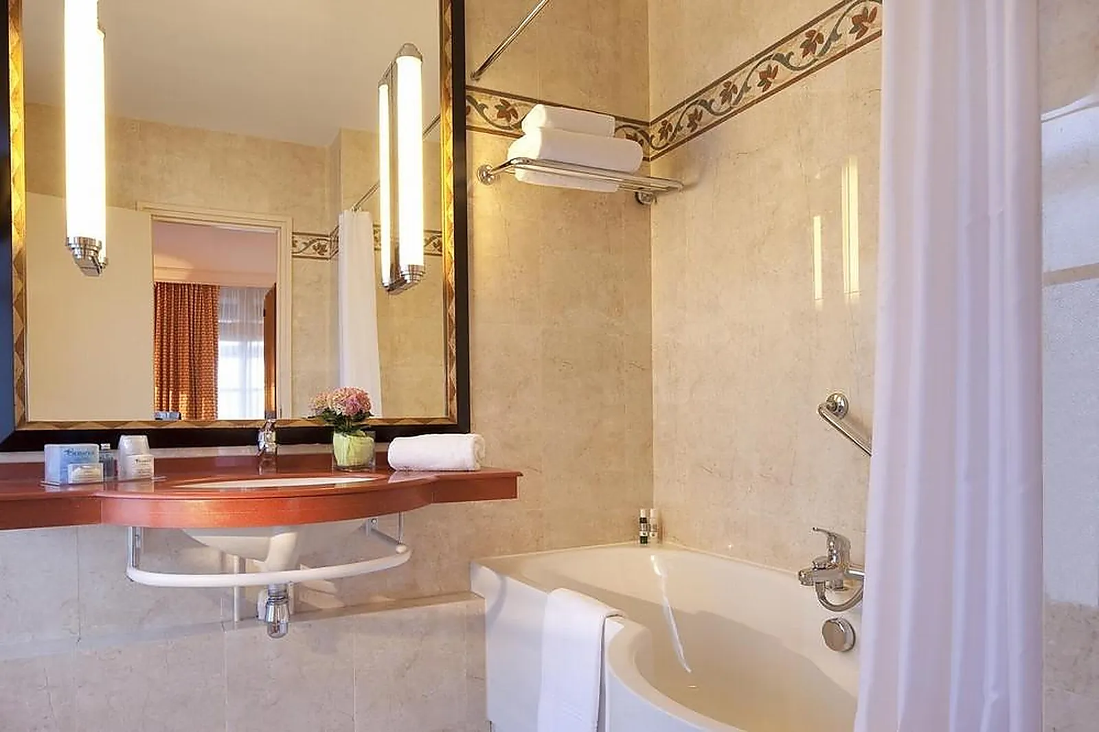 Lieux événementiels, HOTEL LE CONTINENTAL BREST