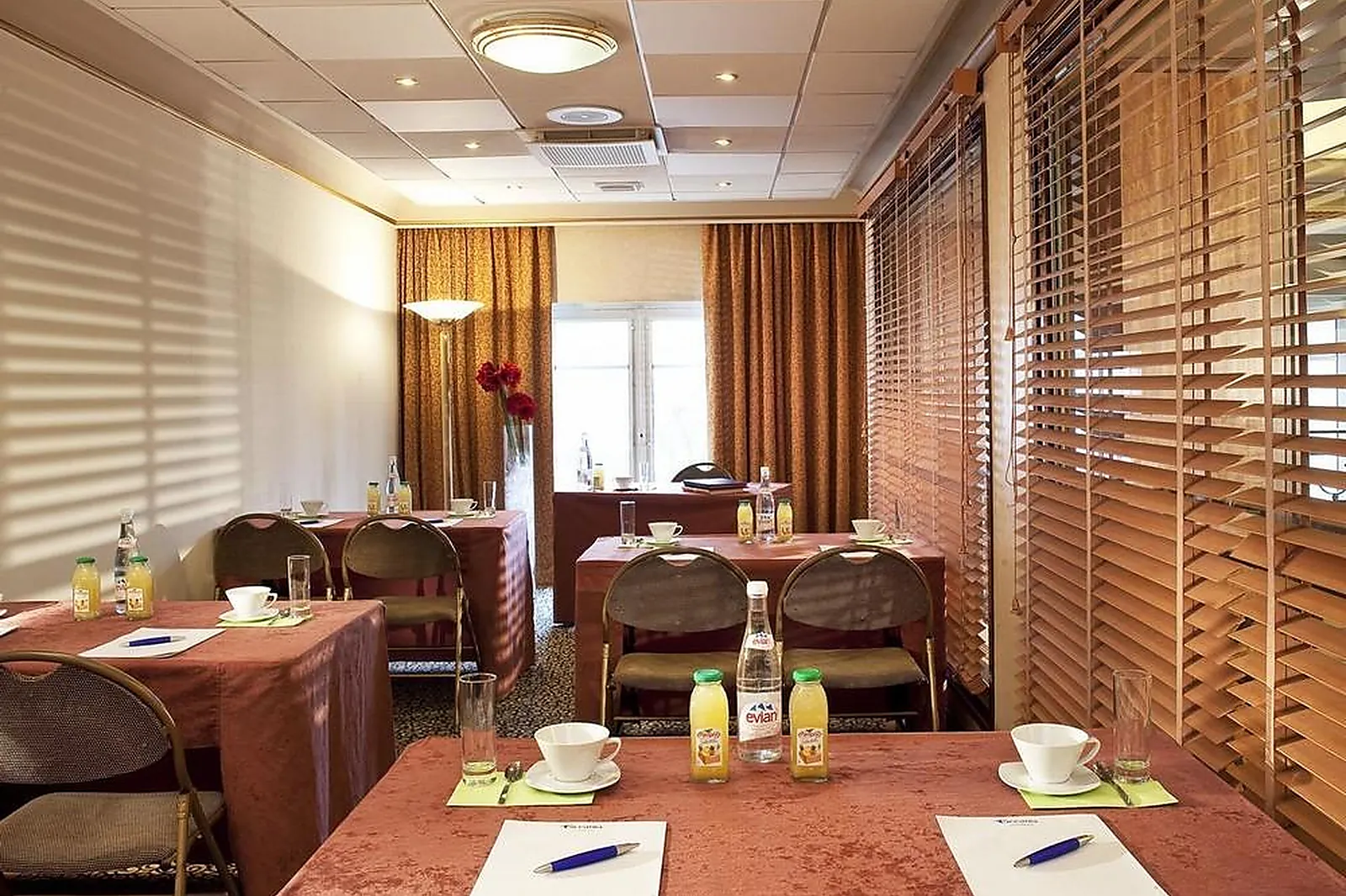 Lieux événementiels, HOTEL LE CONTINENTAL BREST