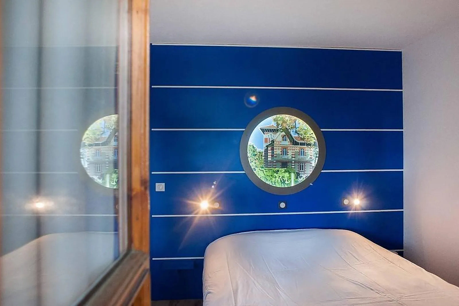 Lieux événementiels, HÔTEL LE DAUPHIN