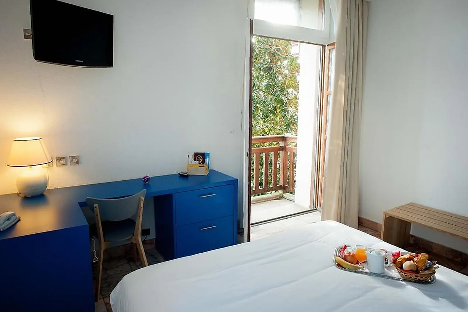 Lieux événementiels, HÔTEL LE DAUPHIN