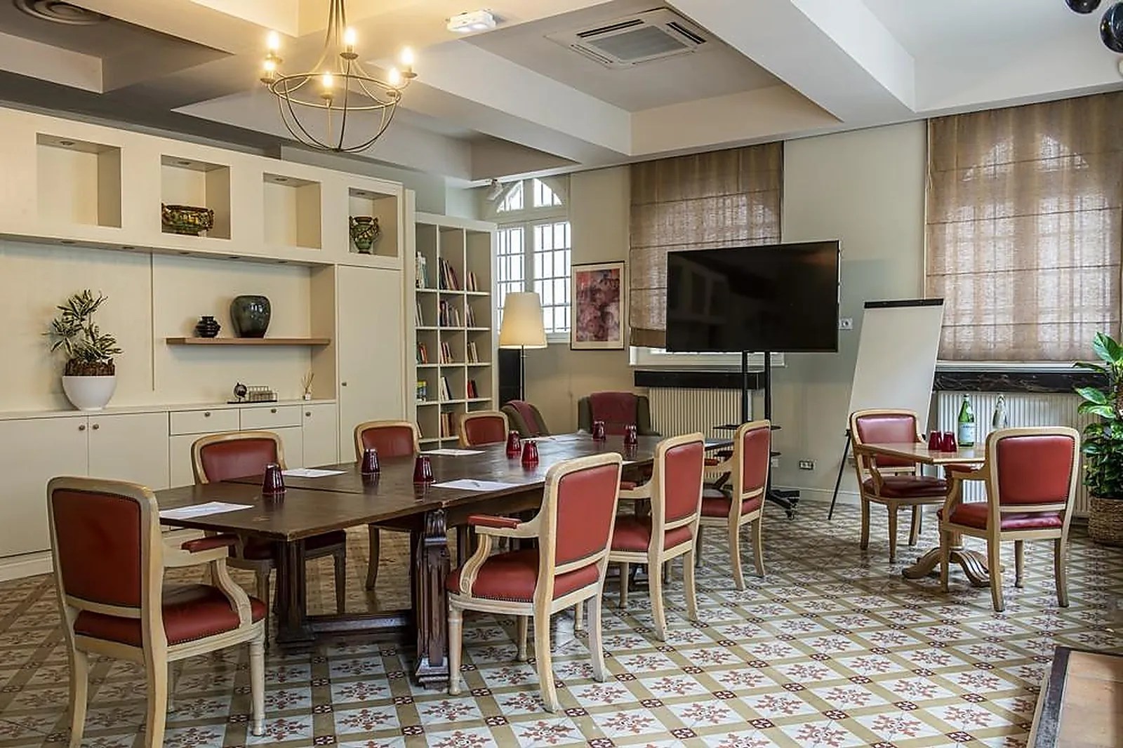 Lieux événementiels, HÔTEL LE DONJON - COEUR DE LA CITÉ MÉDIÉVALE