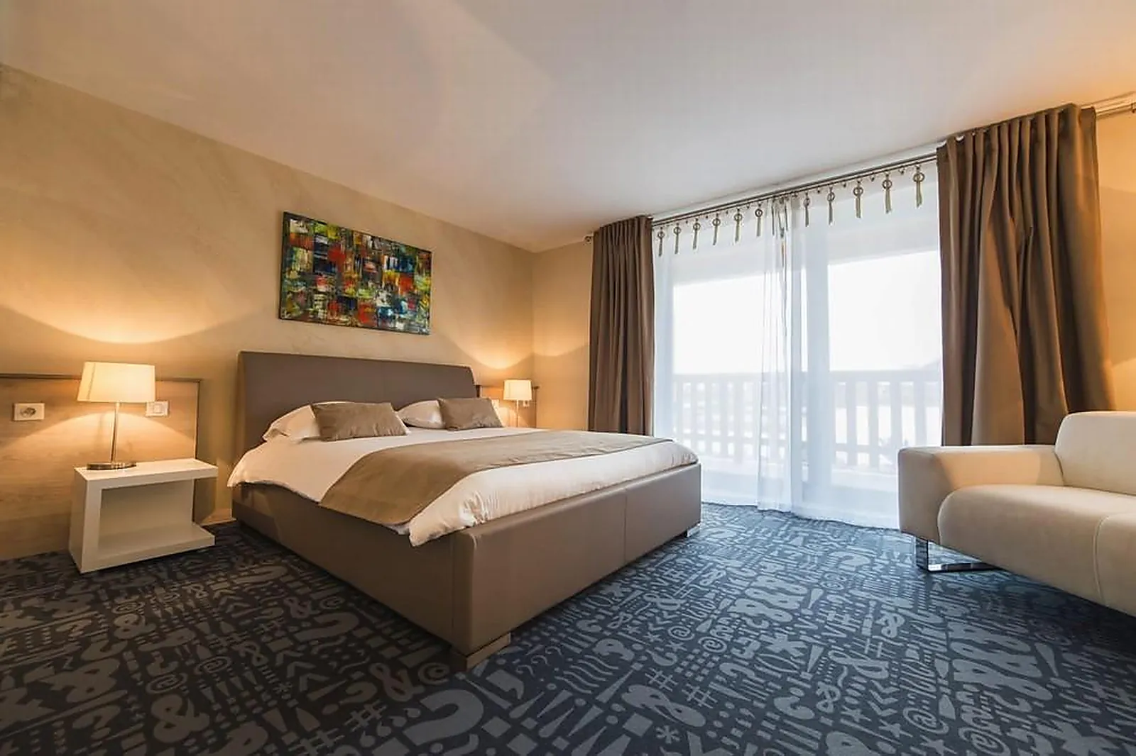 Lieux événementiels, HÔTEL LE DORMEUR