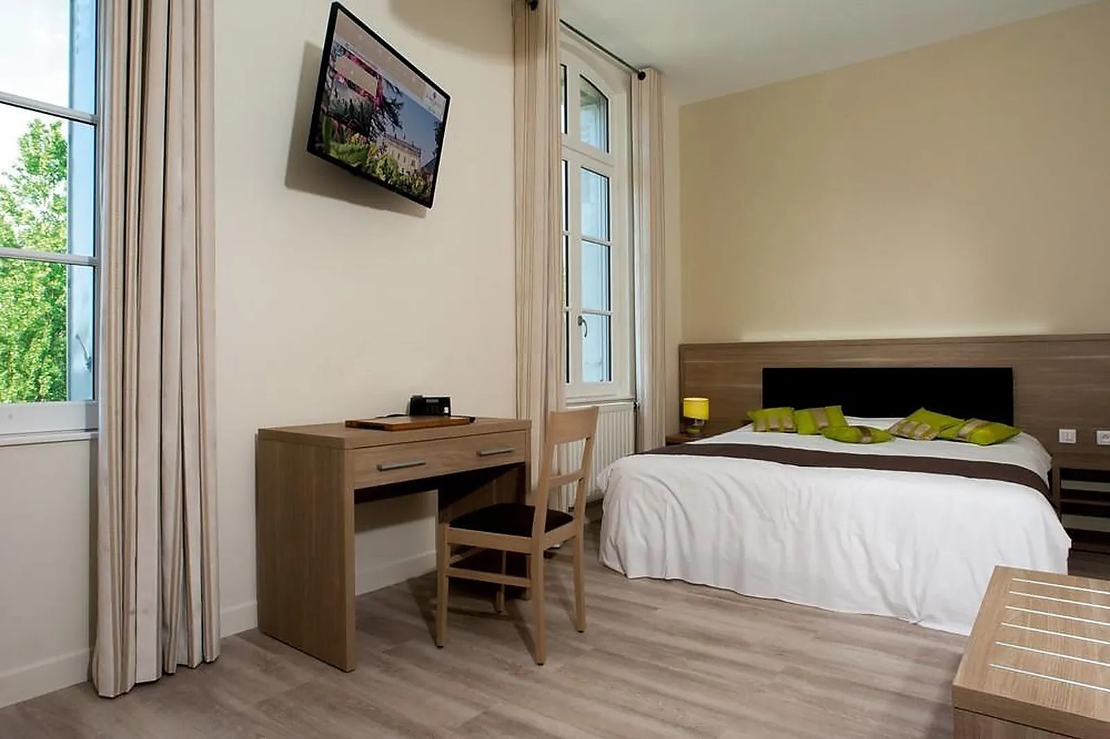 Lieux événementiels, HÔTEL LE HAUT DES LYS