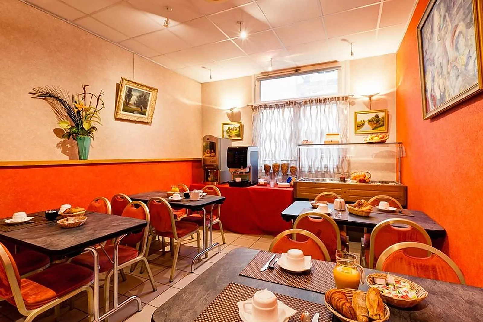 Lieux événementiels, HÔTEL LE LUMIÈRE