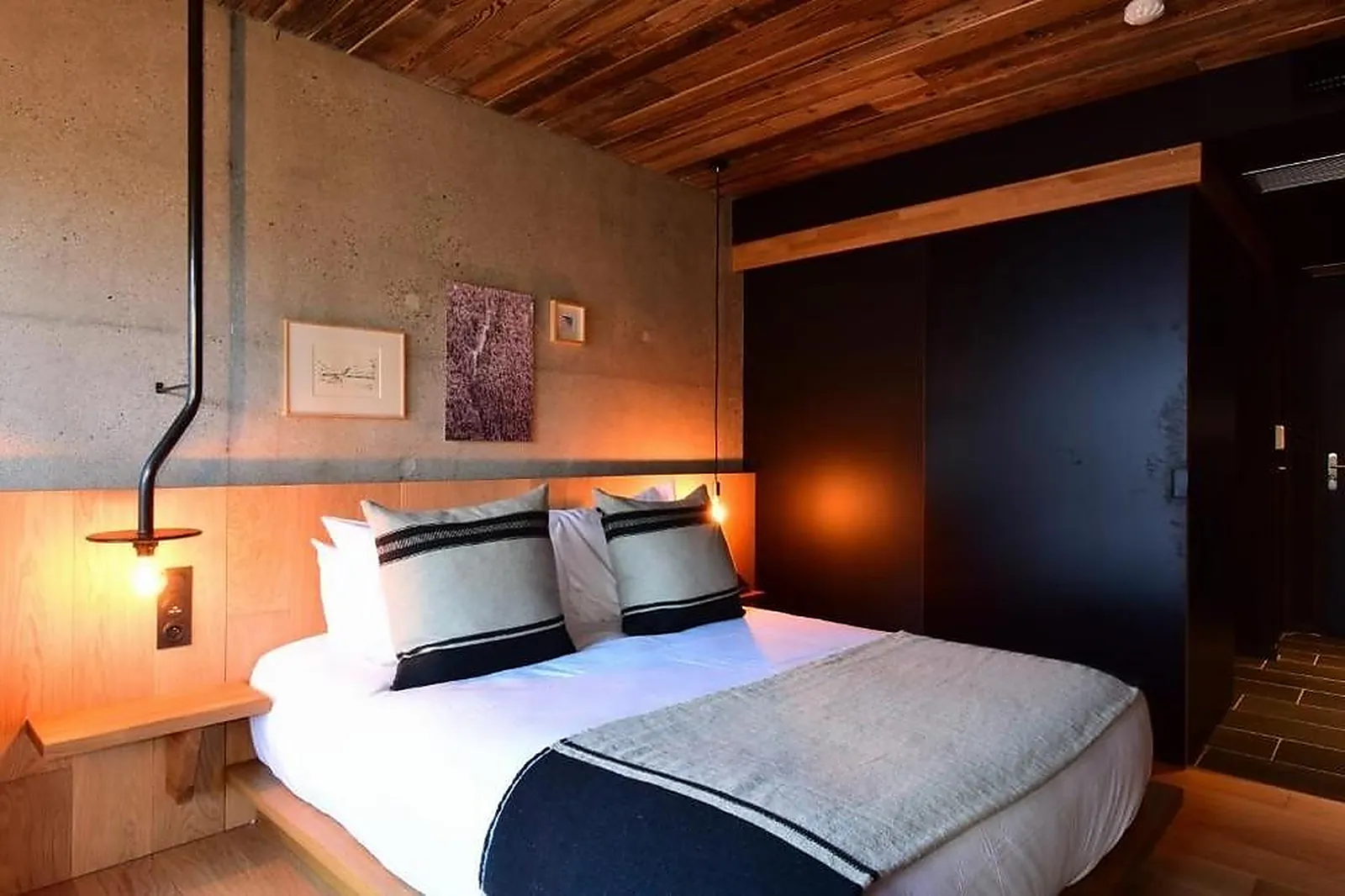 Lieux événementiels, HÔTEL LE MONÊTIER