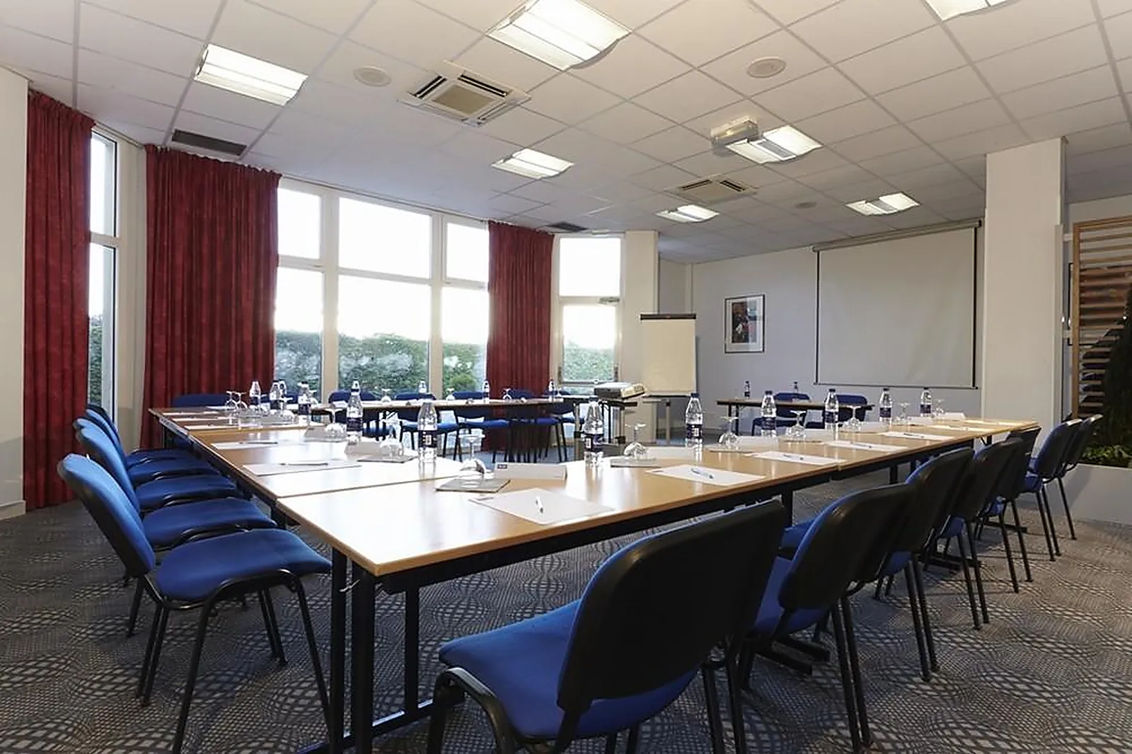 Lieux événementiels, HOTEL LE NERON