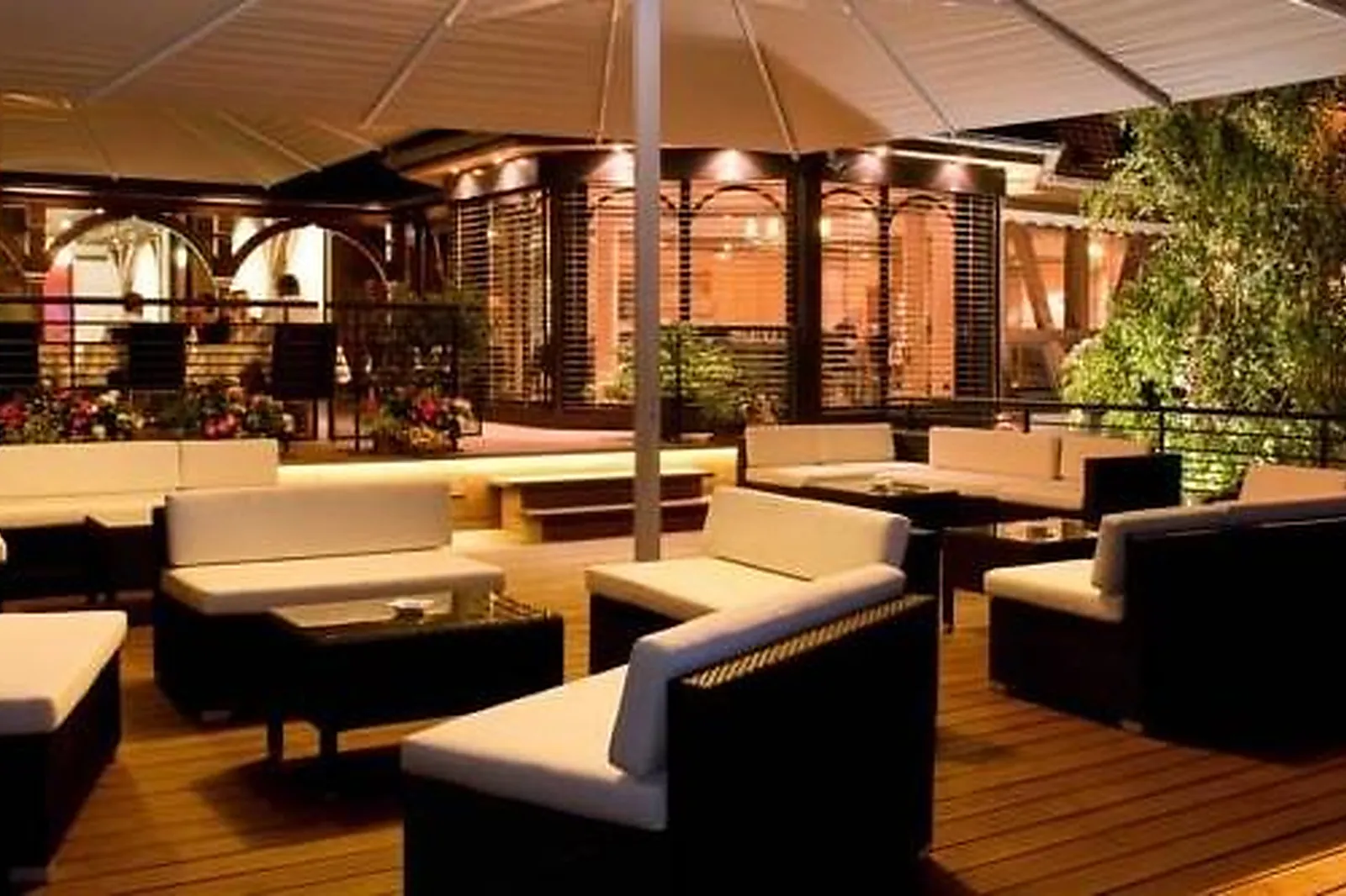 Lieux événementiels, HÔTEL LE PARC