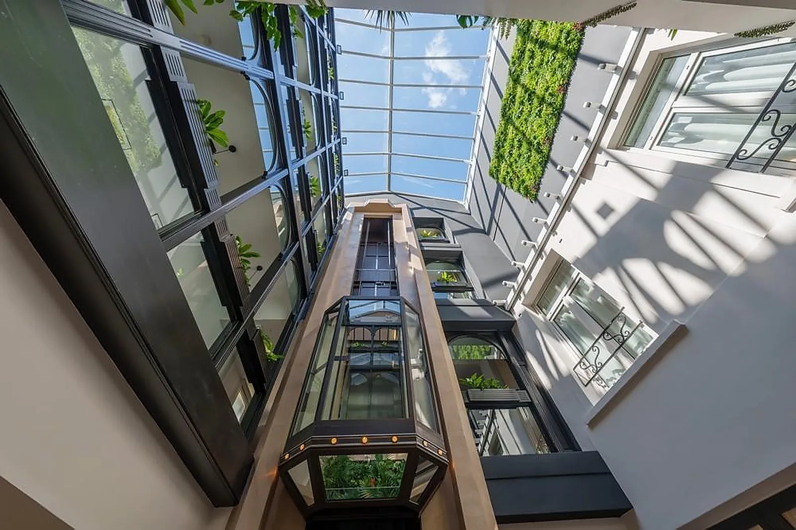 Lieux événementiels, HÔTEL LE PICARDY