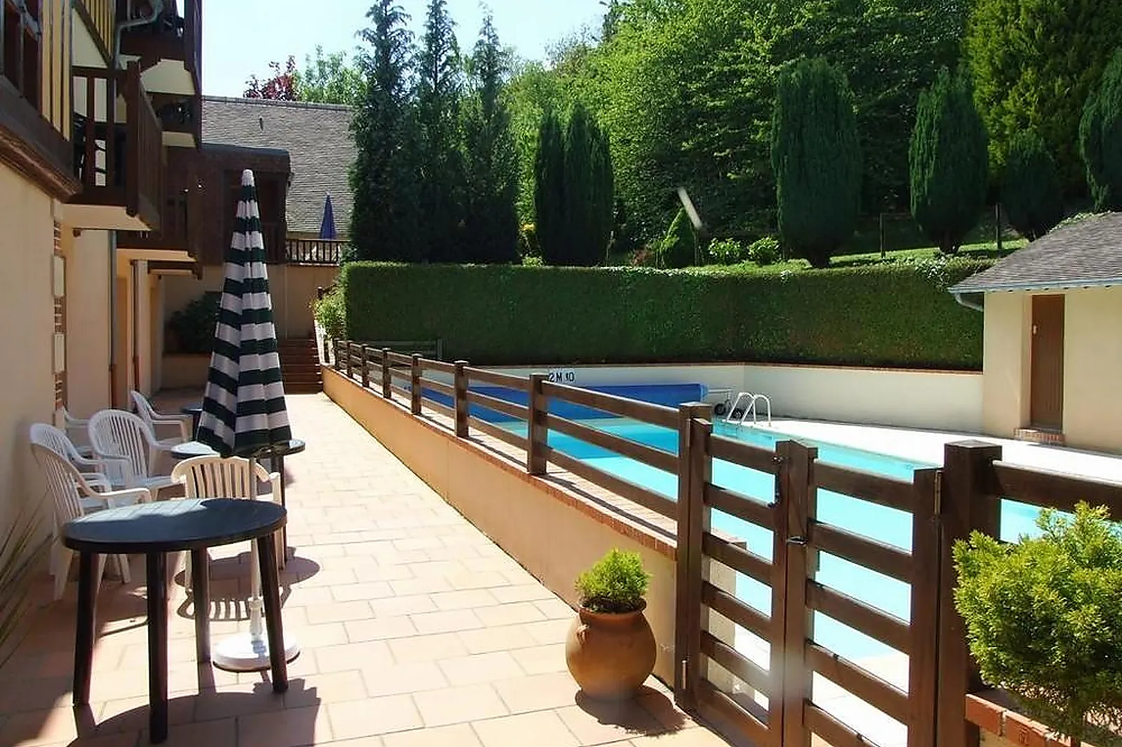 Lieux événementiels, HÔTEL LE ROMANTICA