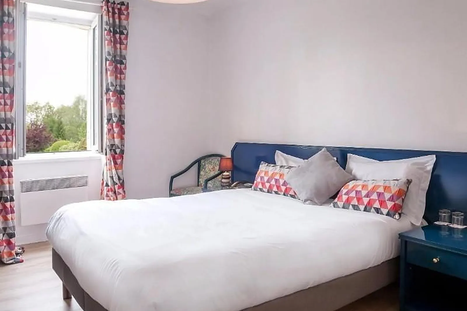 Lieux événementiels, HÔTEL LE SAINT JACQUES