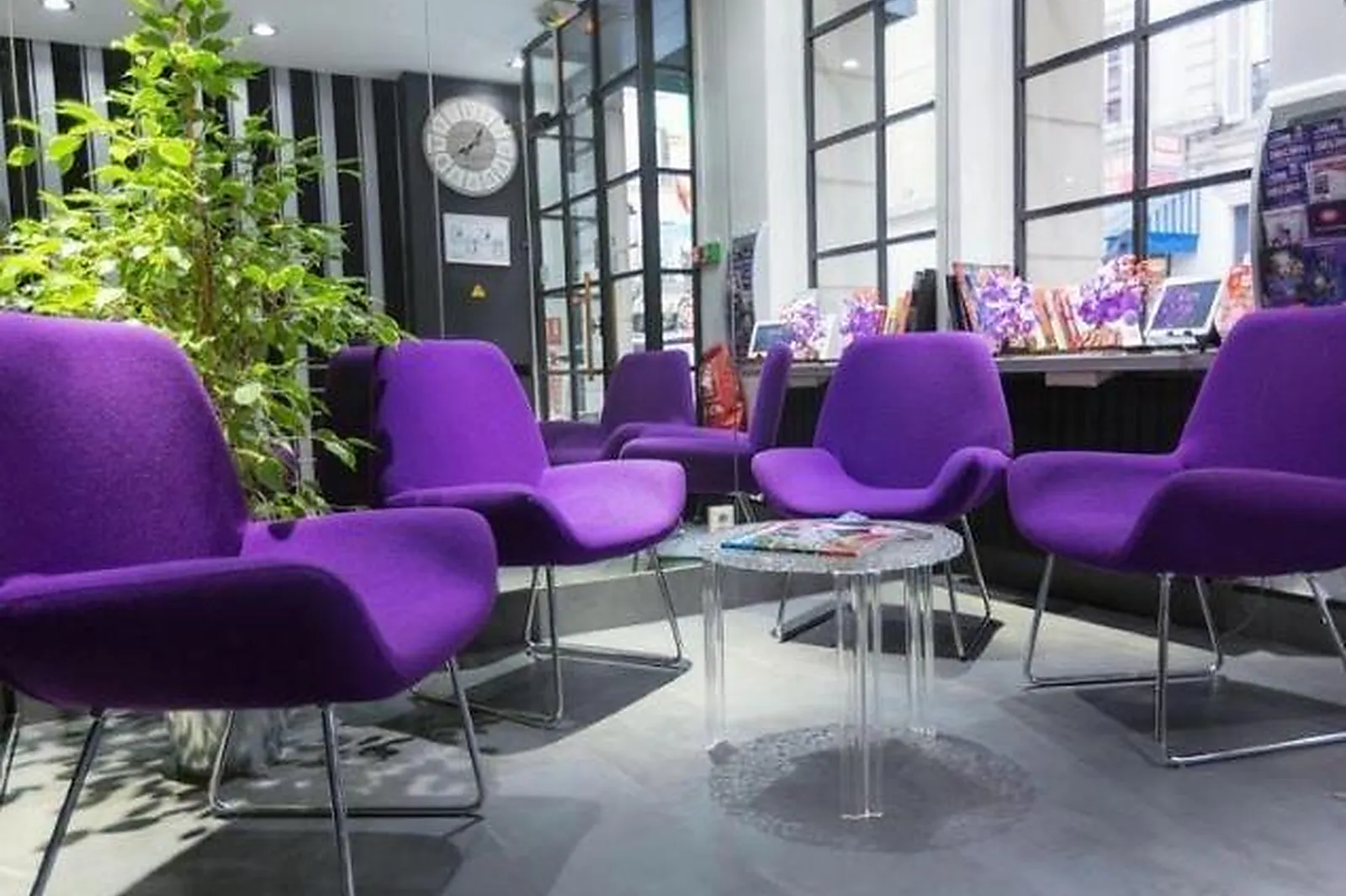 Lieux événementiels, HÔTEL LÉMAN OPERA