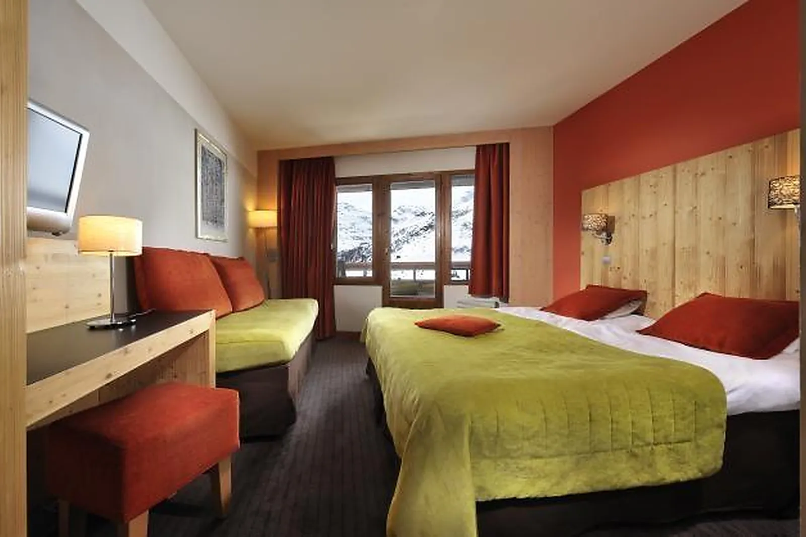 Lieux événementiels, HÔTEL LES BRUYÈRES