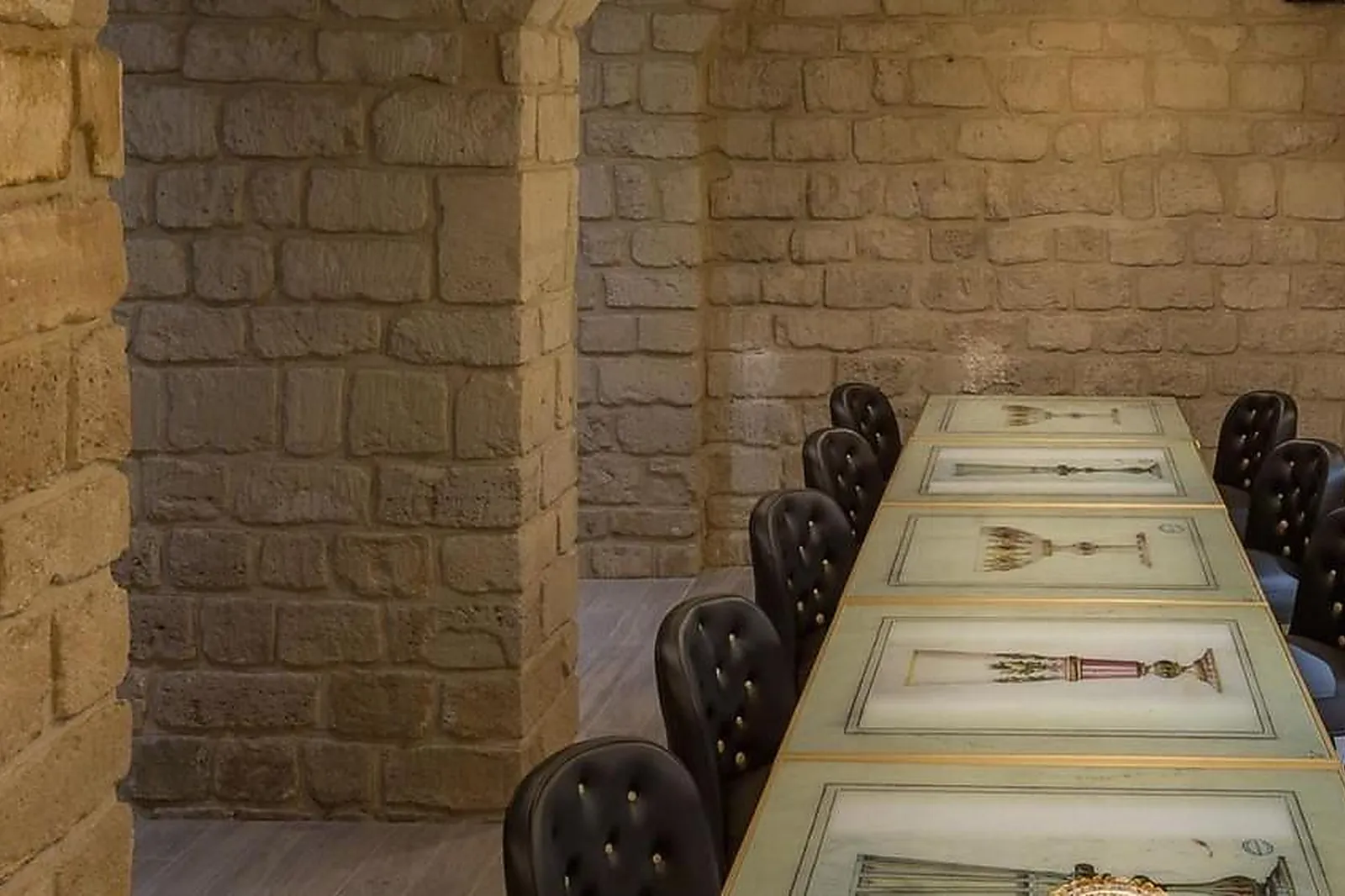 Lieux événementiels, HÔTEL LES BULLES DE PARIS