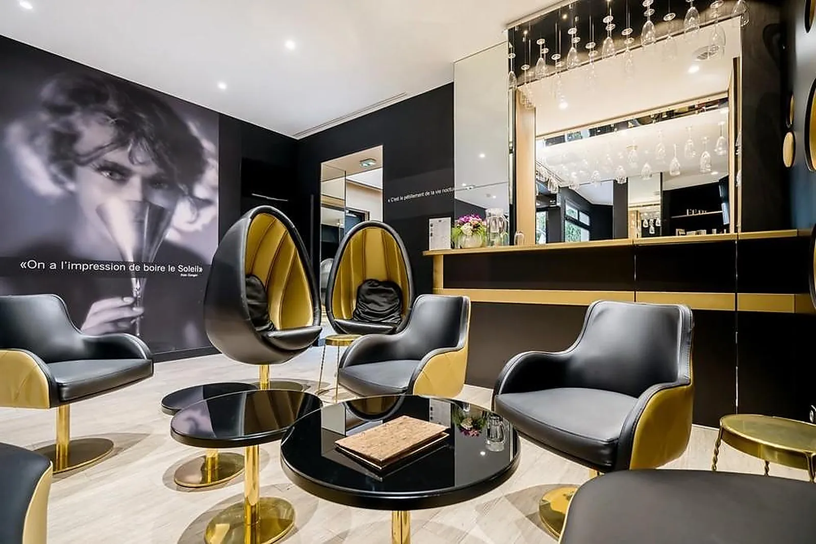 Lieux événementiels, HÔTEL LES BULLES DE PARIS