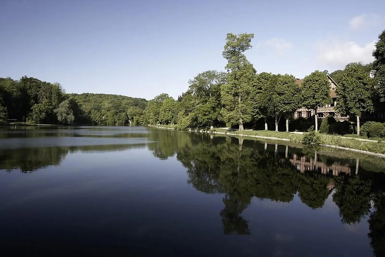 Lieux événementiels, HOTEL LES ETANGS DE COROT