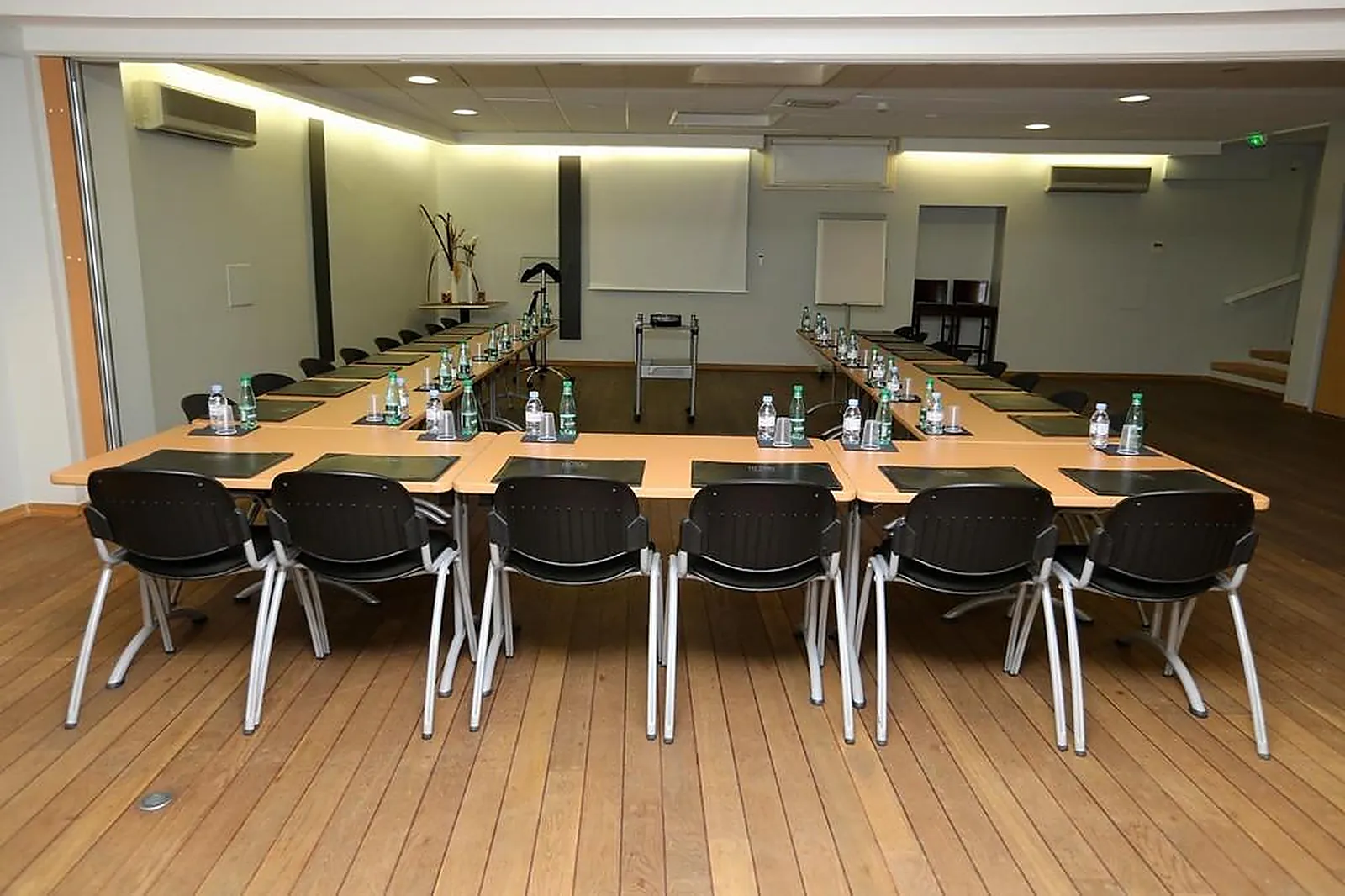 Lieux événementiels, HÔTEL LES MEDES