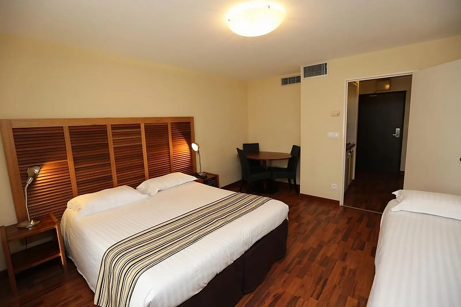 Lieux événementiels, HÔTEL LES MEDES