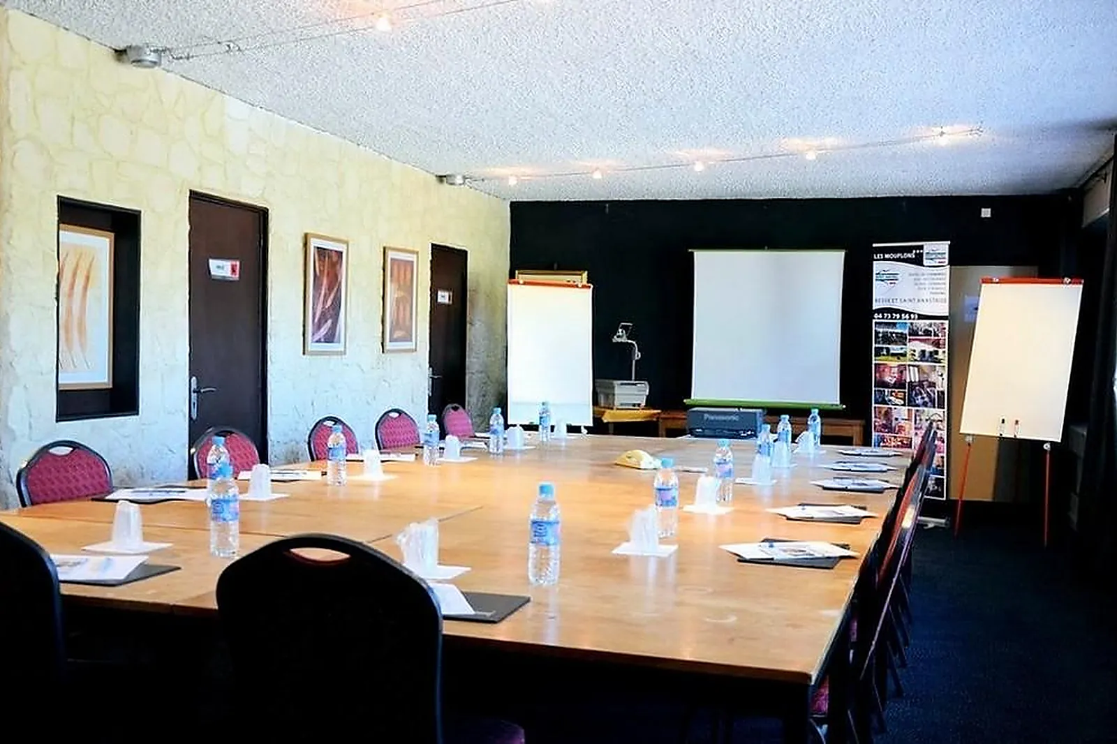 Lieux événementiels, HOTEL LES MOUFLONS