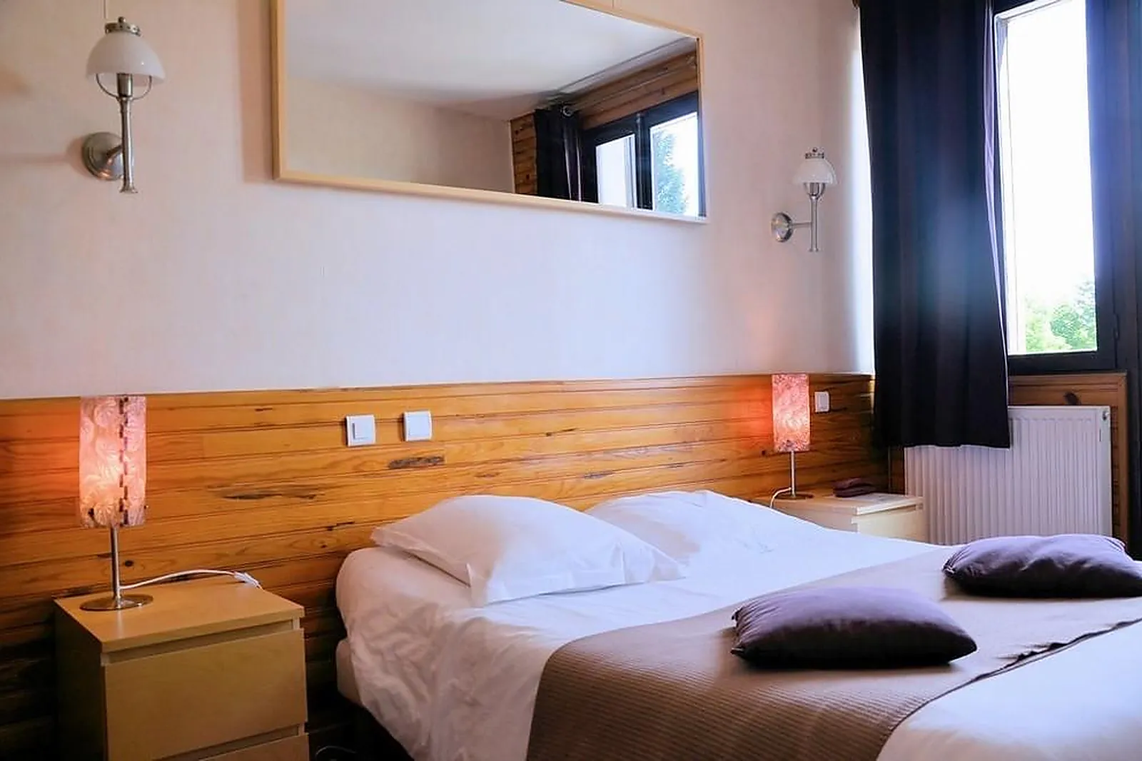 Lieux événementiels, HOTEL LES MOUFLONS