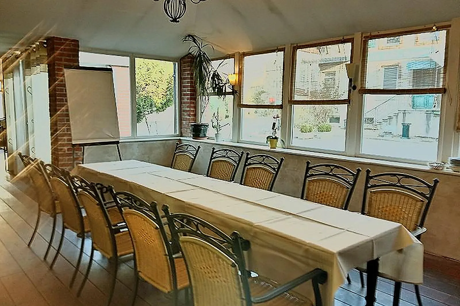 Lieux événementiels, HÔTEL LES PAGES