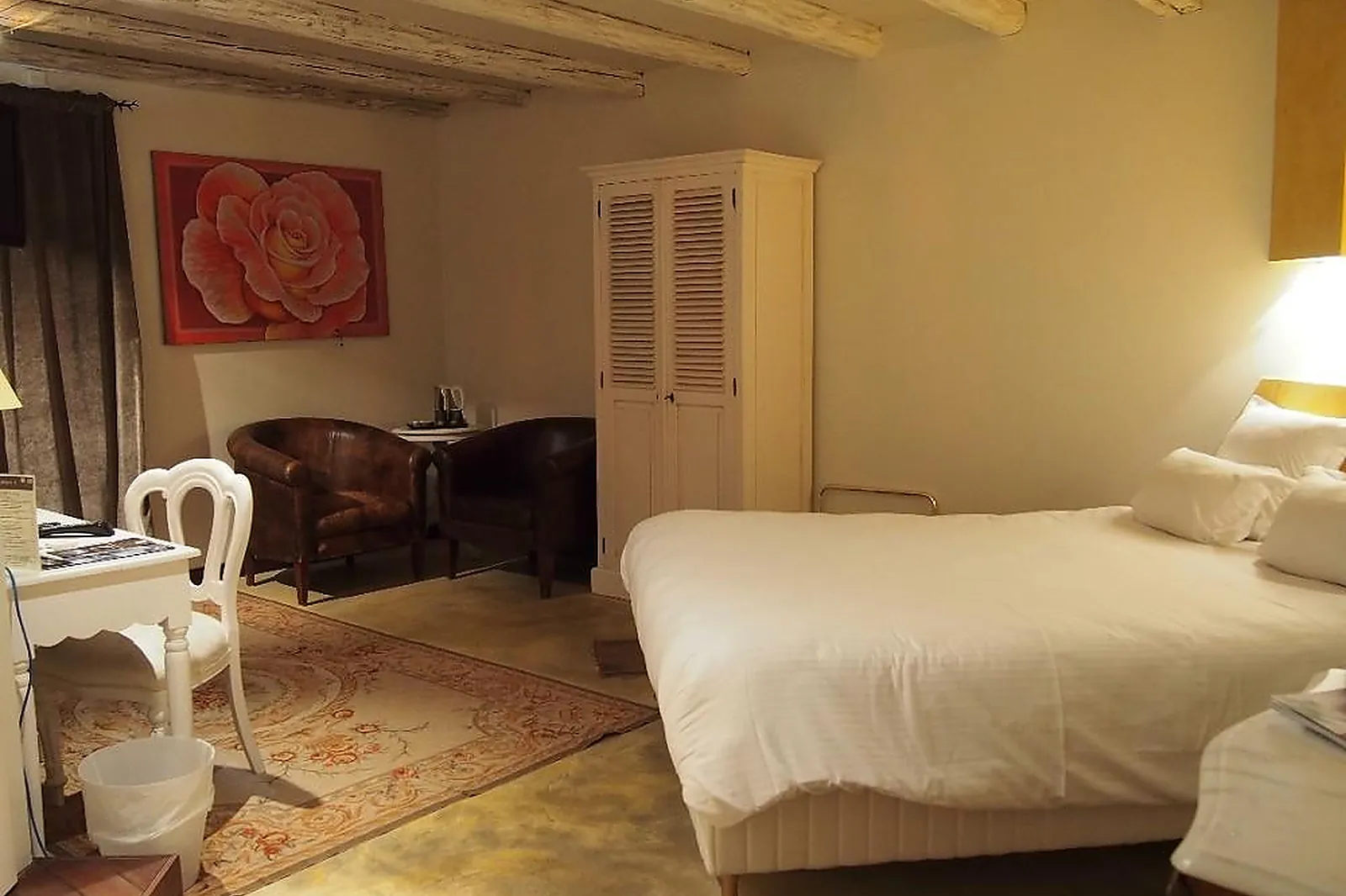 Lieux événementiels, HÔTEL LES PAGES