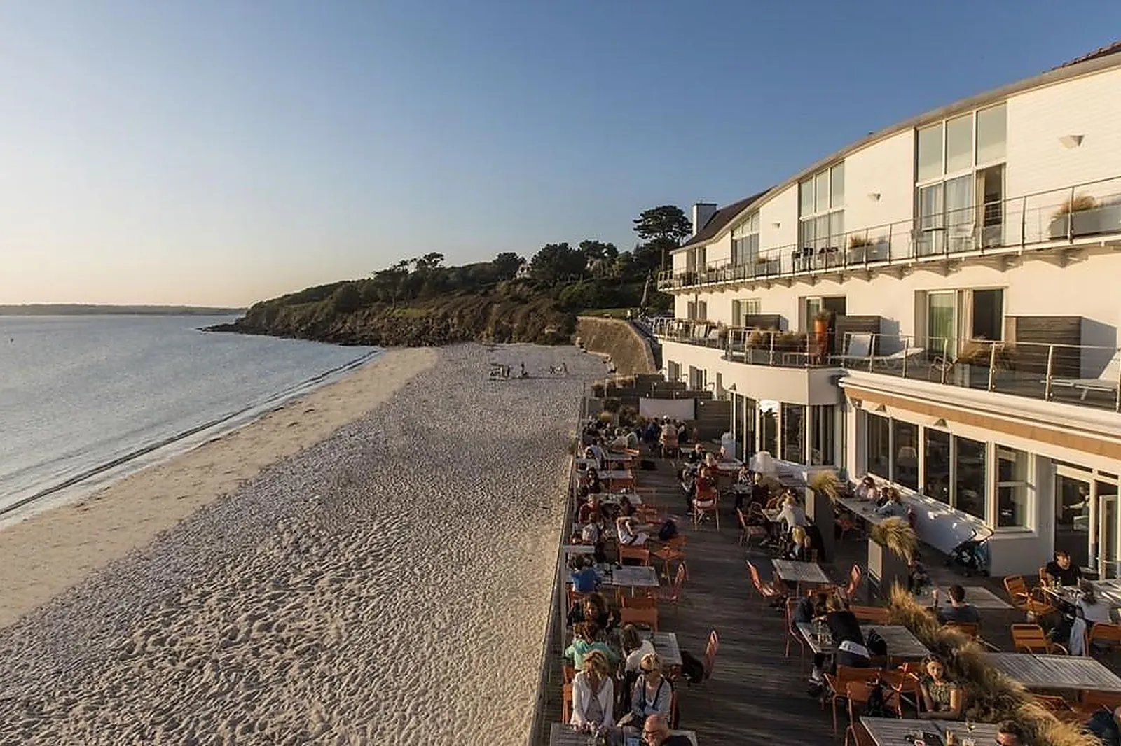 Lieux événementiels, HÔTEL LES SABLES BLANCS
