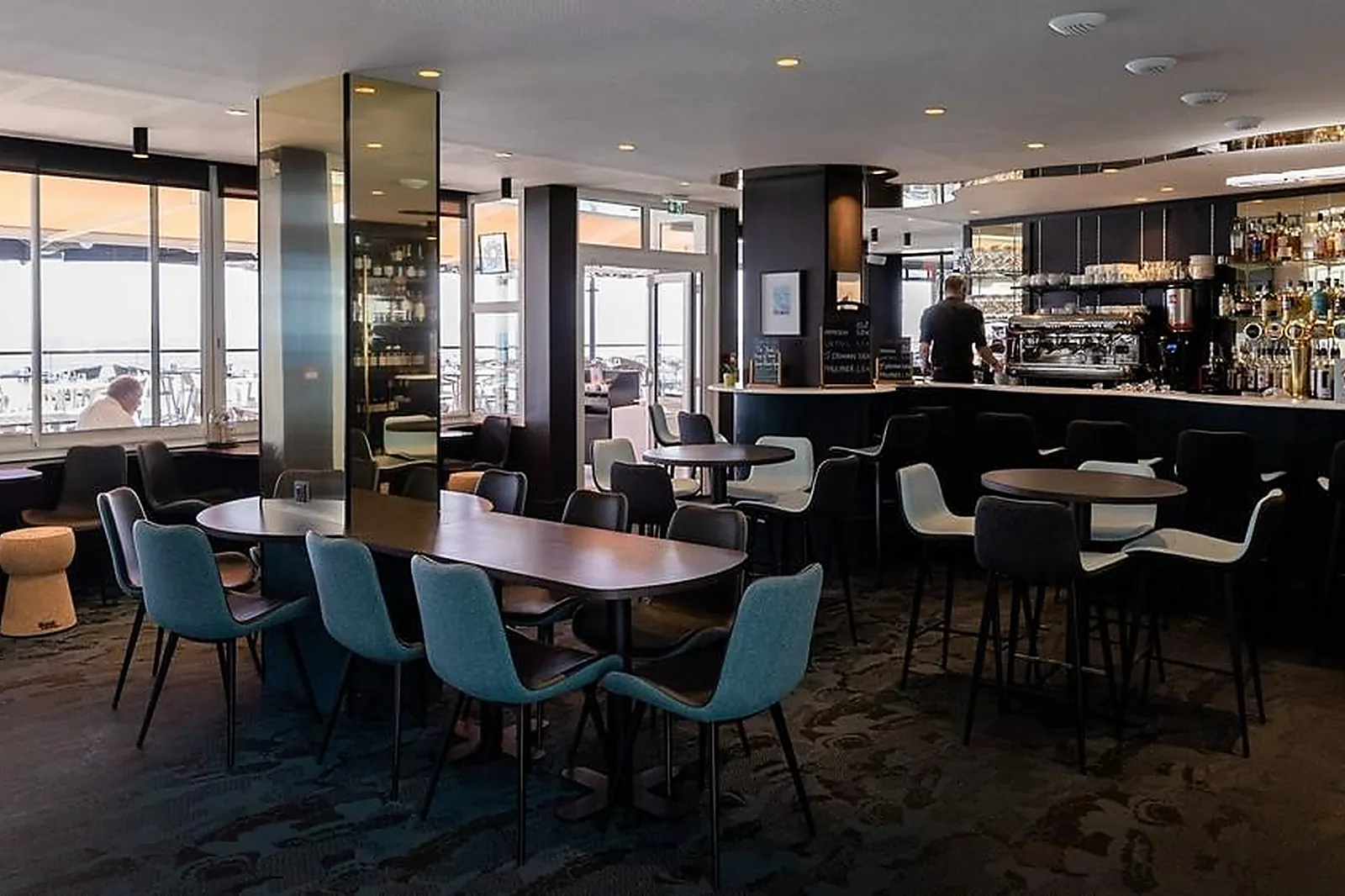 Lieux événementiels, HÔTEL LES SABLES BLANCS