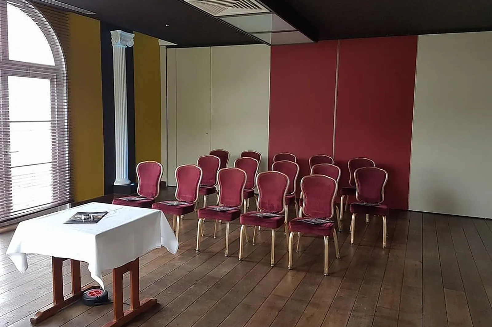 Lieux événementiels, HÔTEL LES TUILERIES