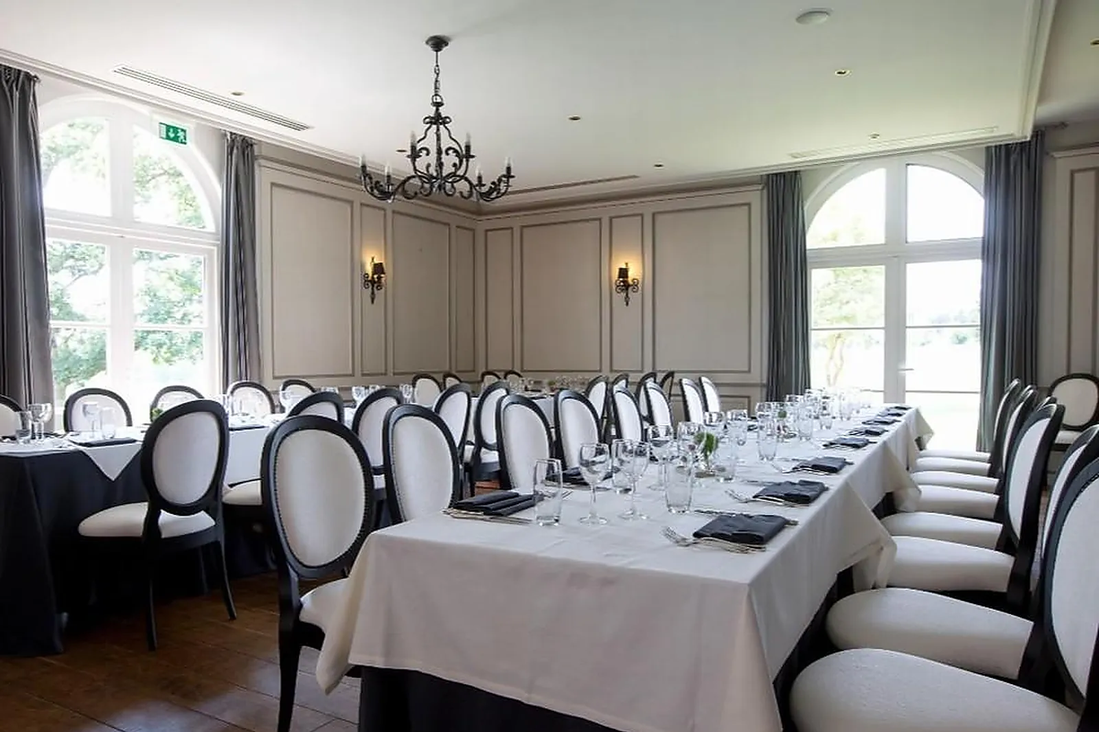 Lieux événementiels, HÔTEL LES TUILERIES