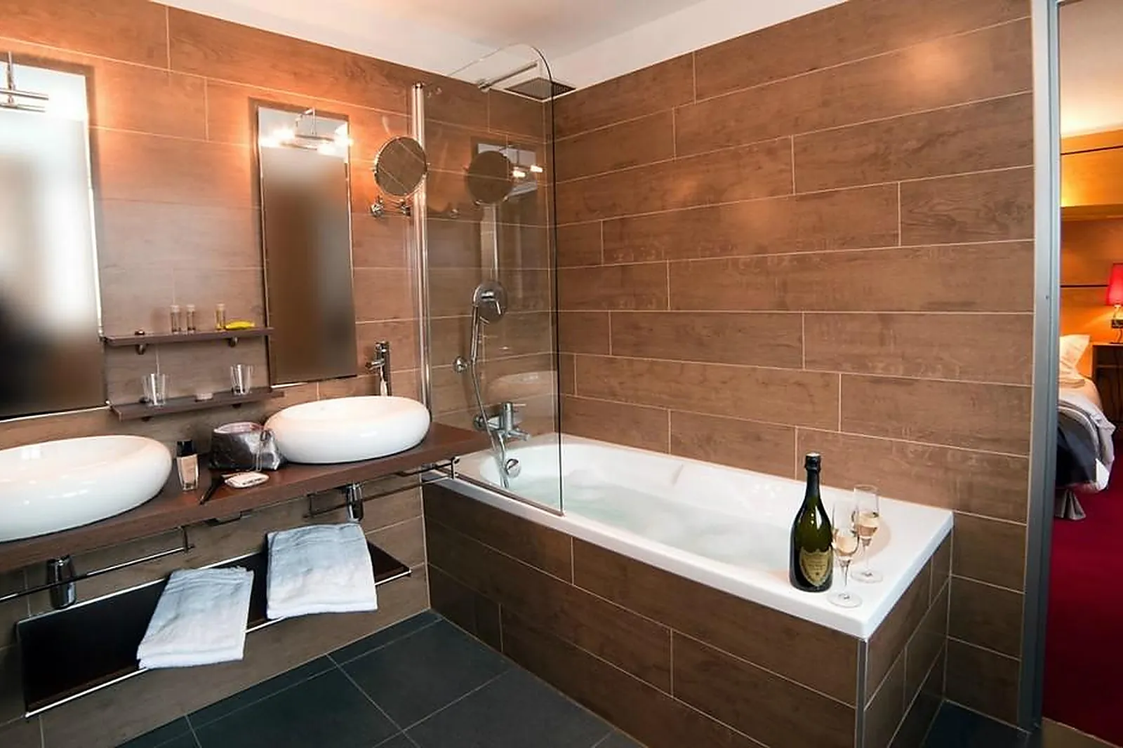 Lieux événementiels, HOTEL LES VALLEES