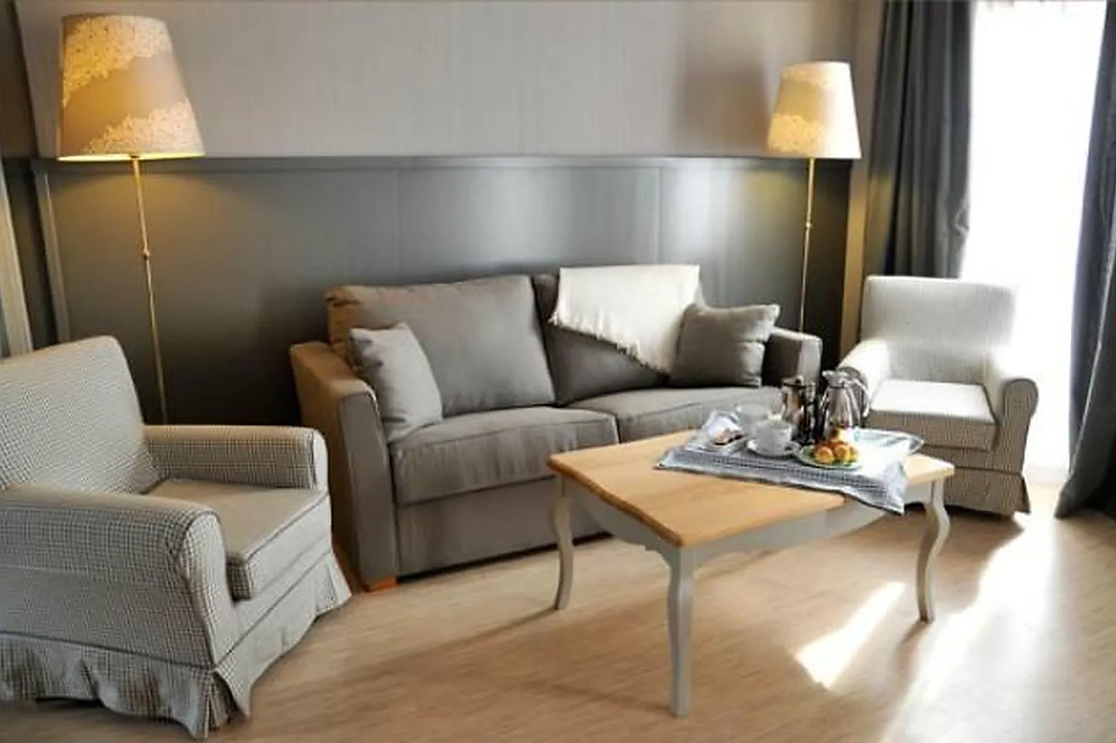 Lieux événementiels, HÔTEL LUNE DE MOUGINS ET SPA