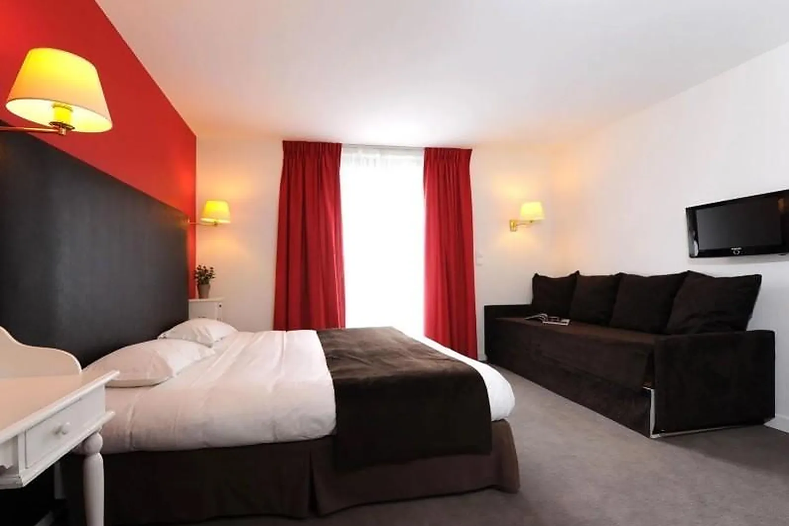 Lieux événementiels, HÔTEL LUTETIA ET SPA