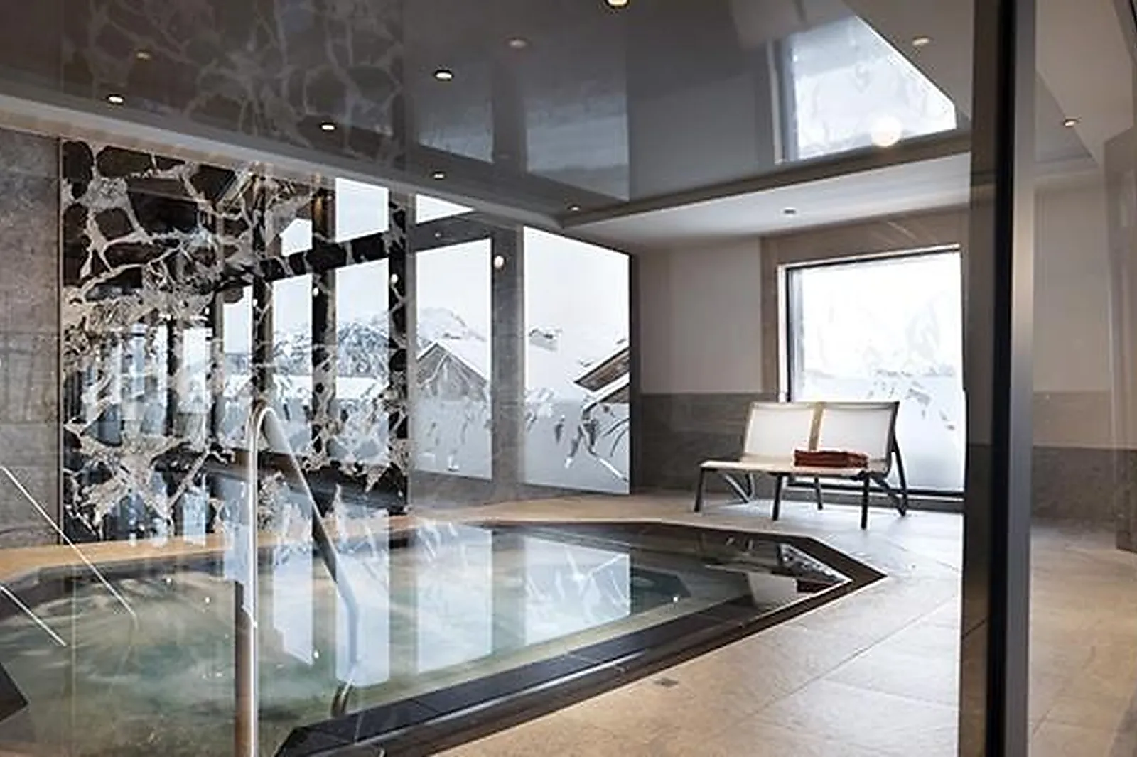 Lieux événementiels, HÔTEL MGM ALPEN LODGE