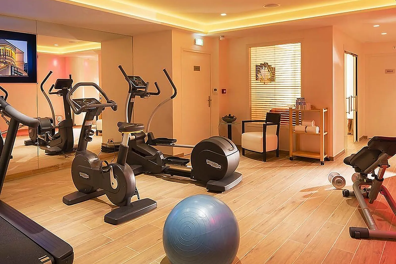 Lieux événementiels, HÔTEL M PARIS